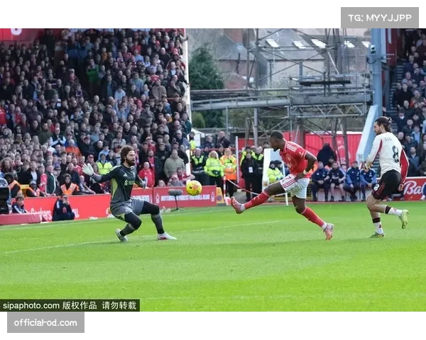 利物浦补时阶段绝杀诺丁汉森林 麦卡利斯特争议进球后终破门 利物浦补时阶段绝杀诺丁汉森林 麦卡利斯特争议进球后终破门